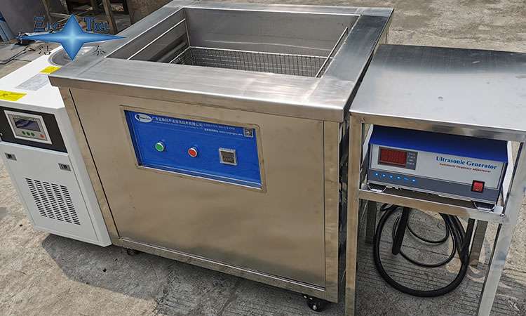 超聲波清洗機：多行業(yè)清潔的高效選擇